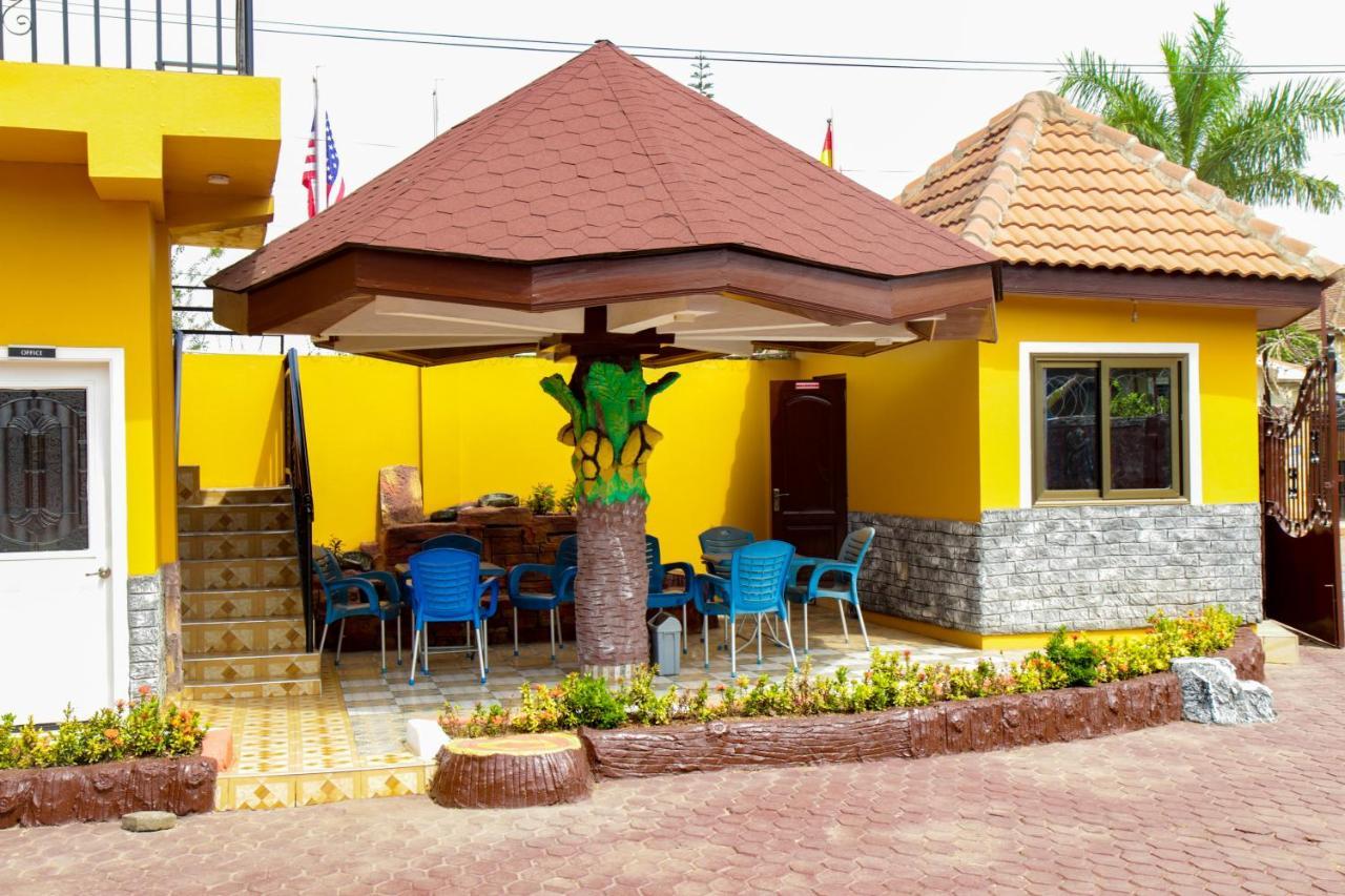 Hilton View Hotel Ogbodjo Bagian luar foto