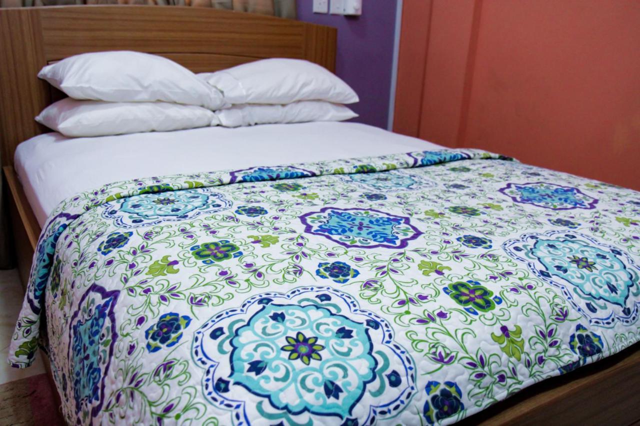 Hilton View Hotel Ogbodjo Bagian luar foto