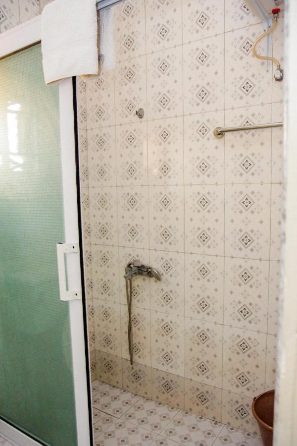Hilton View Hotel Ogbodjo Bagian luar foto